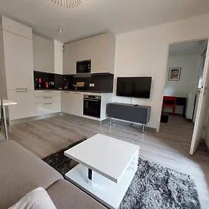 https://appartement-dans-rsidence-neuve-prs-du-centre.fr-provencehotel.com